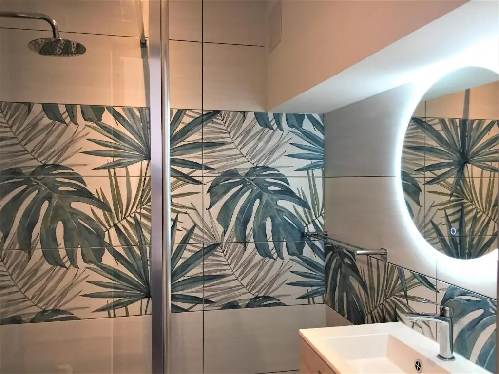 STUDIO MODERNE et LUMINEUX PROCHE CROISETTE A0B132