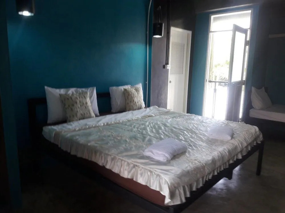 Ora House