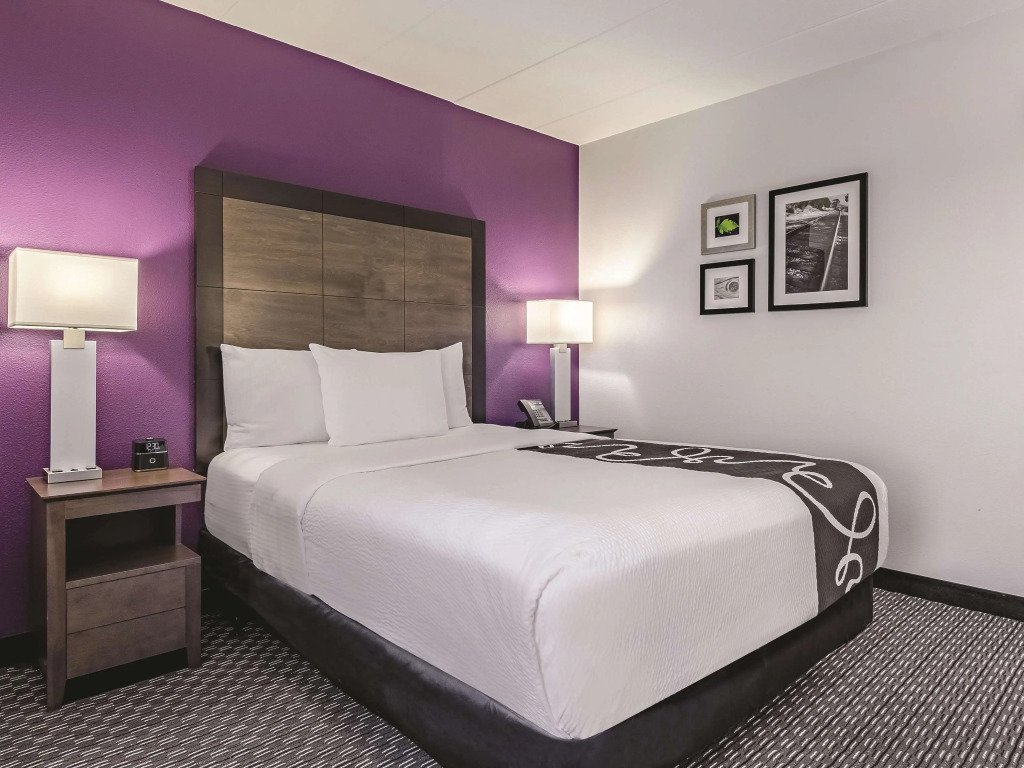 La Quinta by Wyndham Warwick Providence Airport