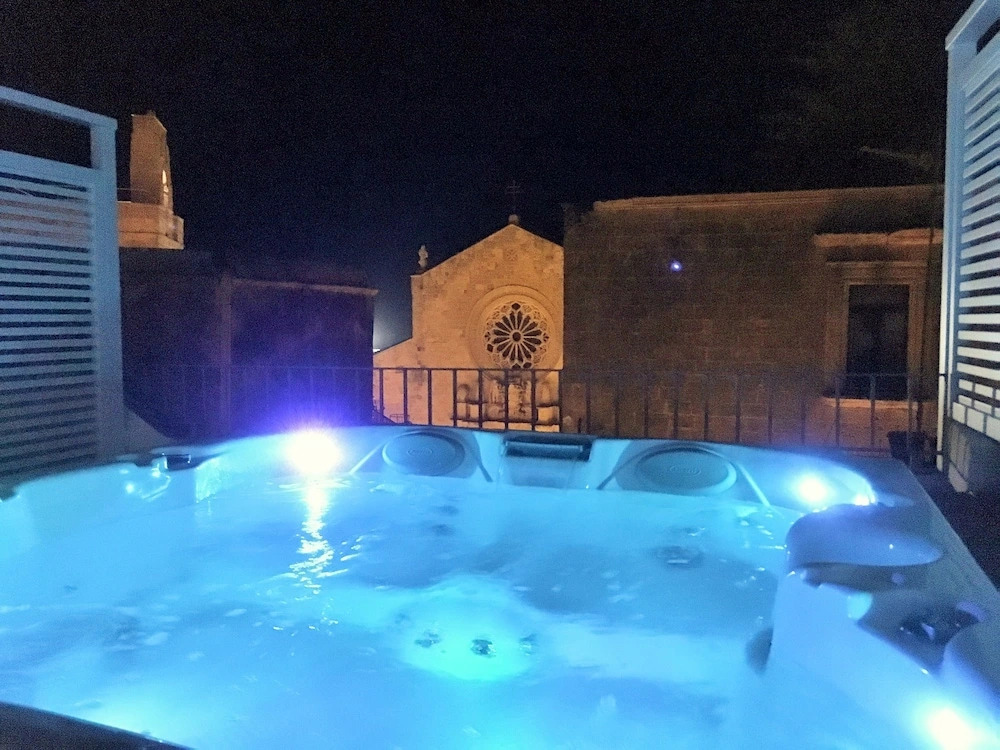Cathedral Suite - Otranto City Center - Solarium & Jacuzzi
