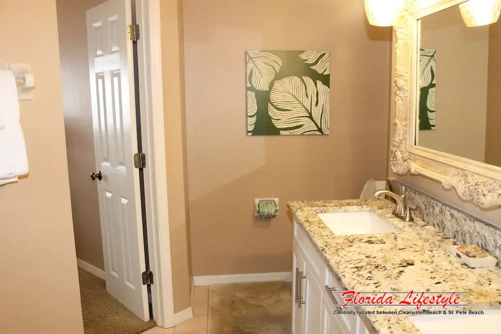Beach Palms 404