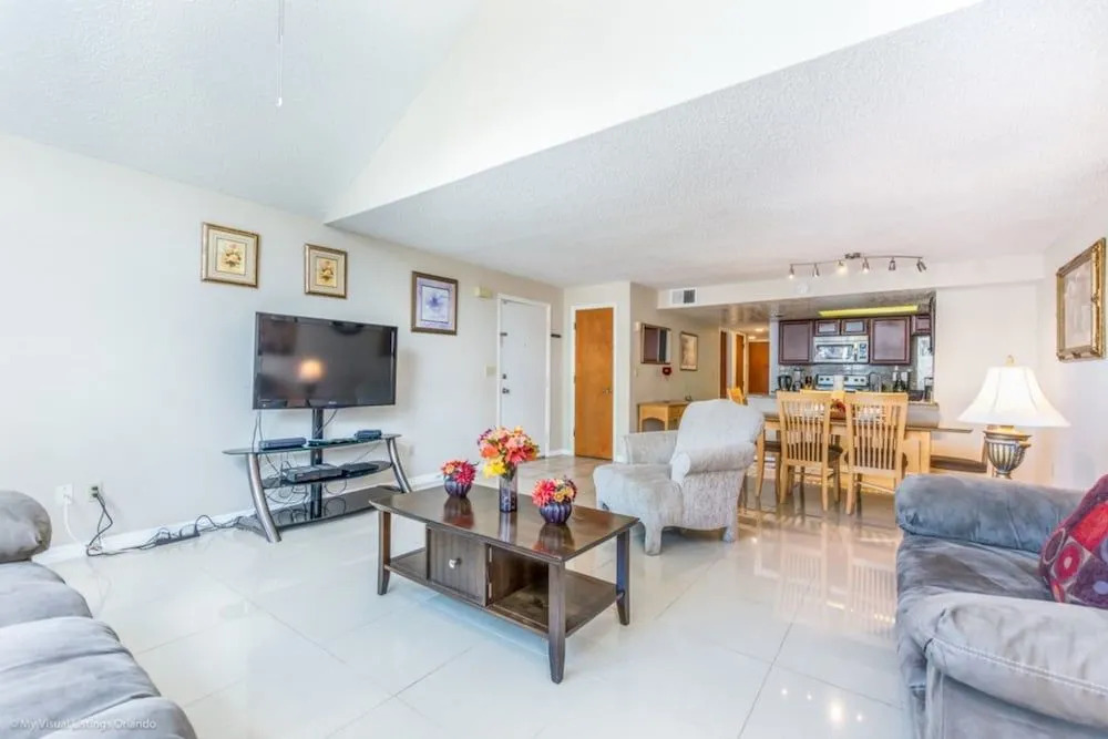 Villas of Somerset 2739