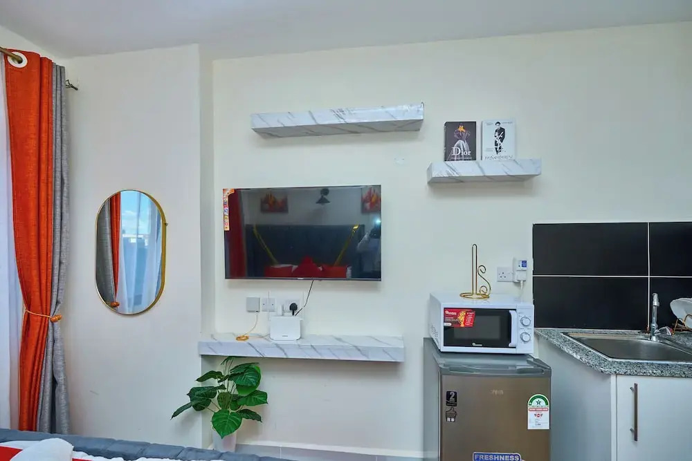 Luxore Apartments