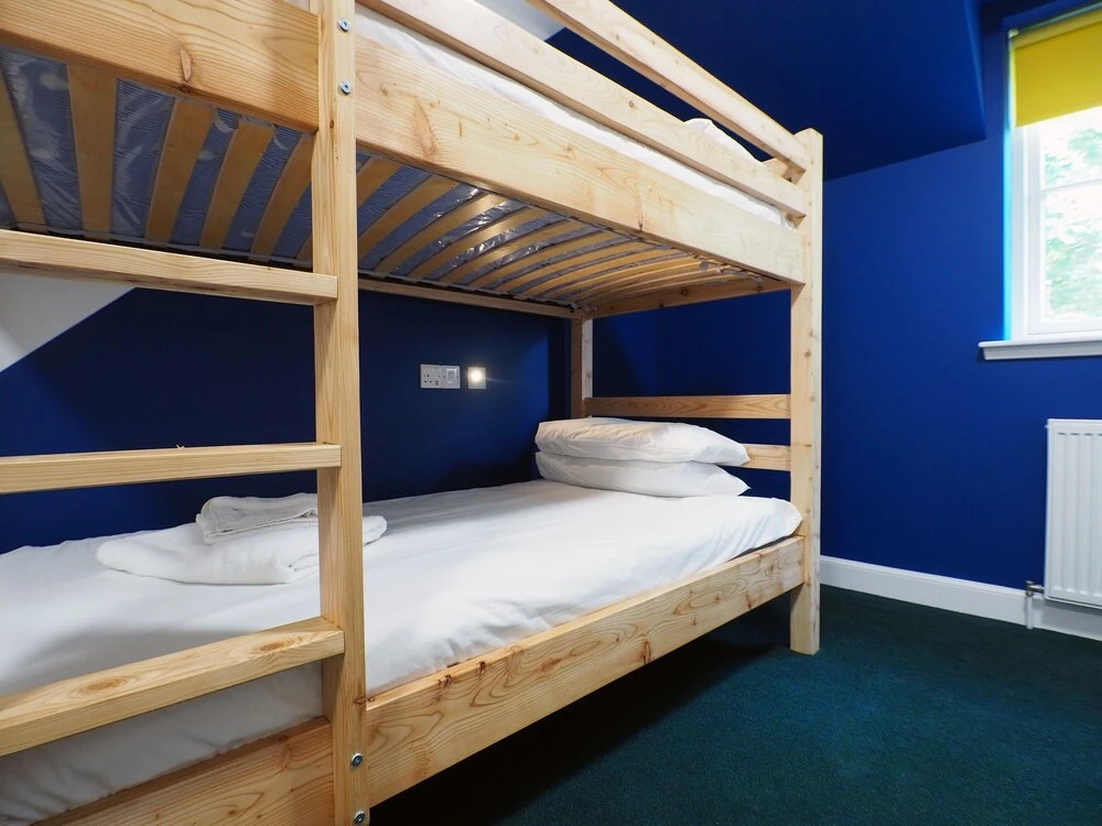 Loch Ness Bunk Inn