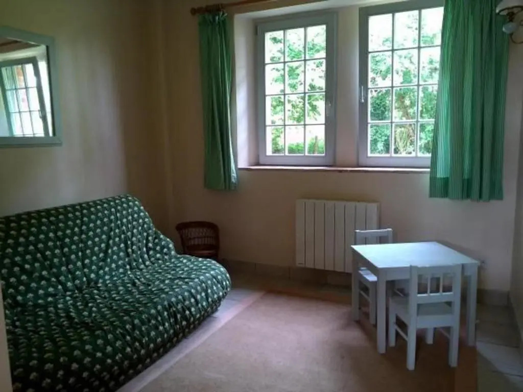 Gîte familial & authentique avec jardin arboré, entre Angers & Le Mans, idéal visites & détente - FR-1-410-208