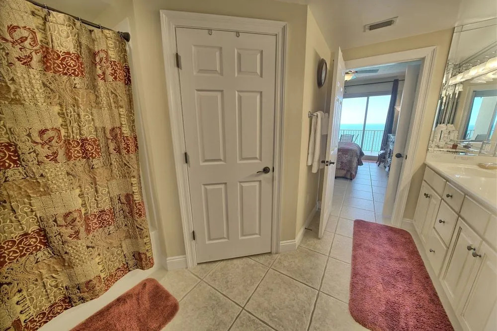 Gulf Crest Condominium #2207 - 3 Br Condo