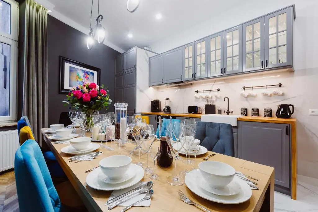 KrakowLiving - Blich Apartment