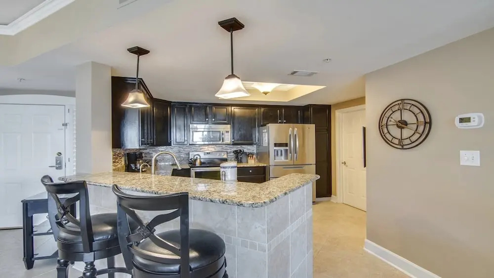 3402 Windsor Court South 2 Bedroom Villa