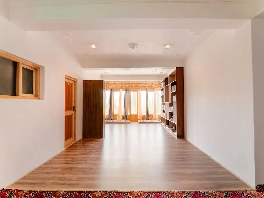 Oyo 38068 Sankar Residency
