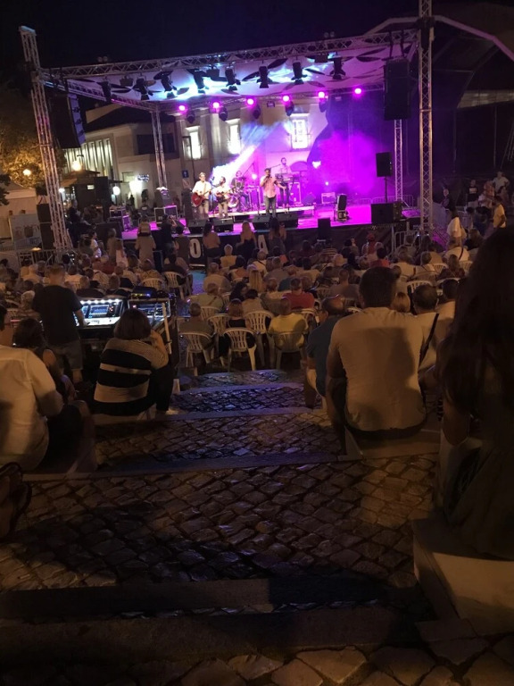 2 Bed and One Double Sofa Bed Studio in Tavira
