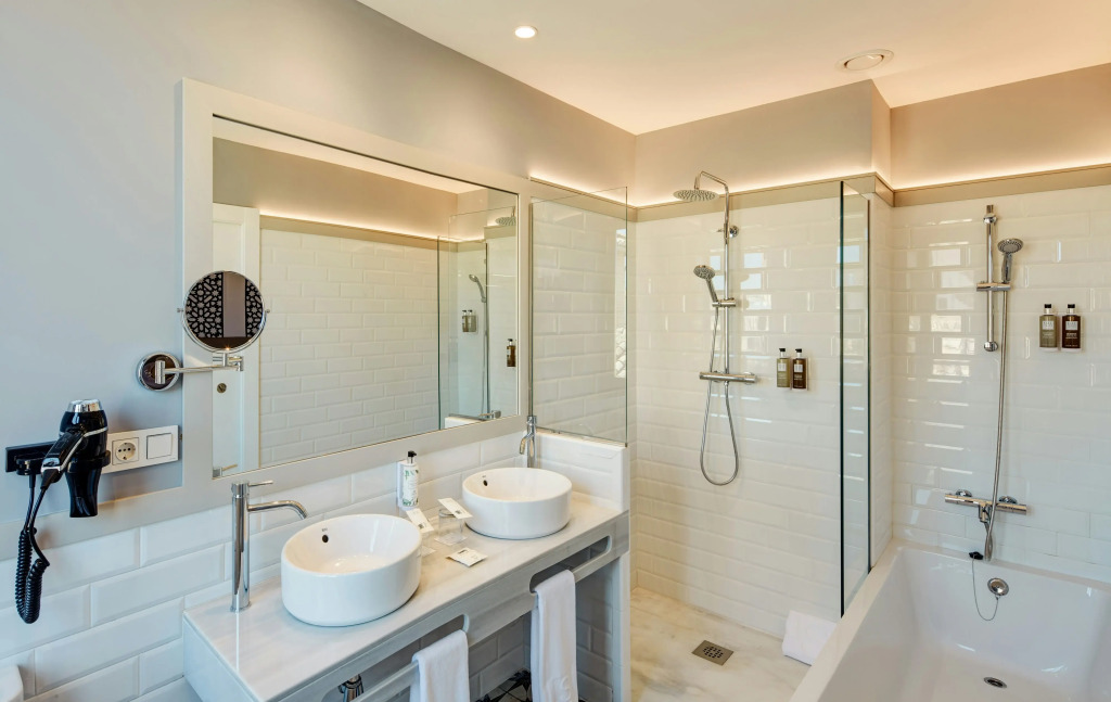 Sercotel Granada Suites