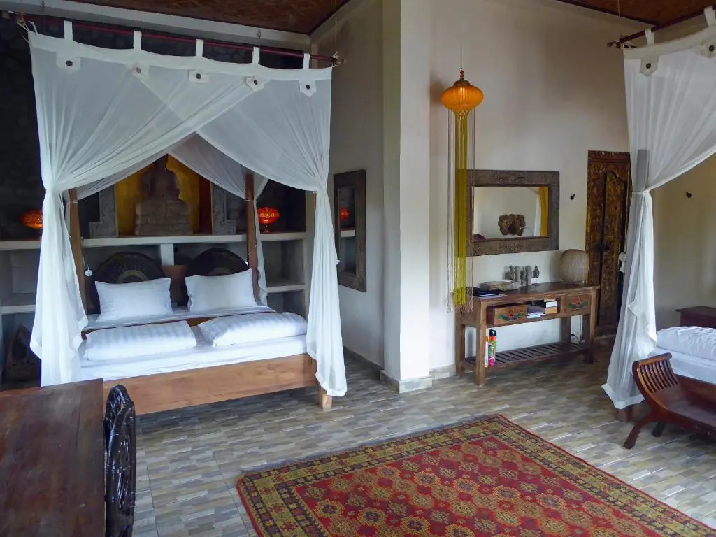 Villa Kalisat Resort