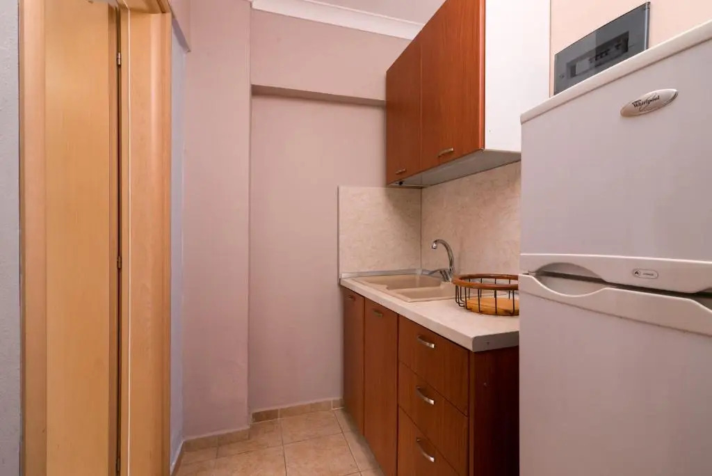 Anassa Deluxe Apartments & Studios