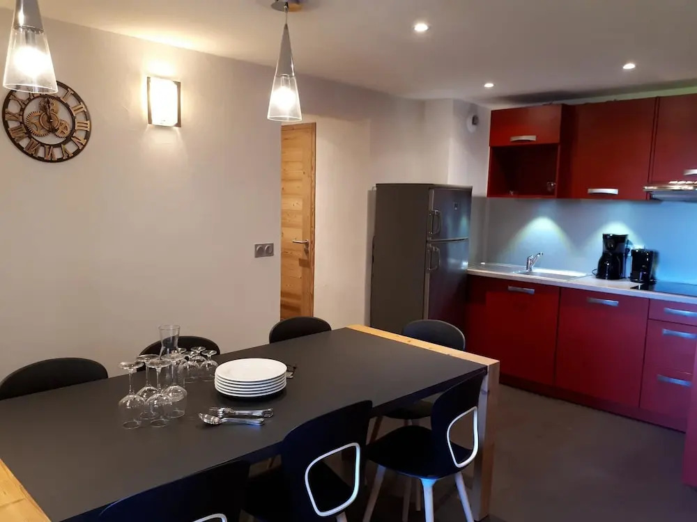 Residence LES Coches Apartment in a Family Resort at the Bottom of the Slopes Bac312