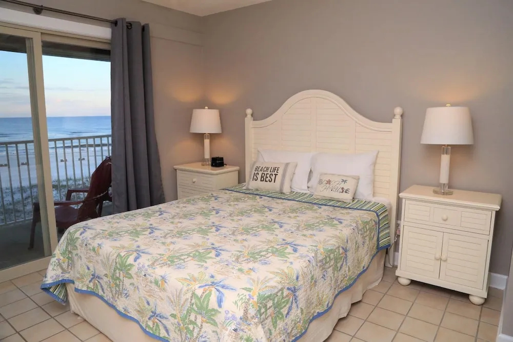 Southern Sands 306 2 Bedroom Condo by RedAwning