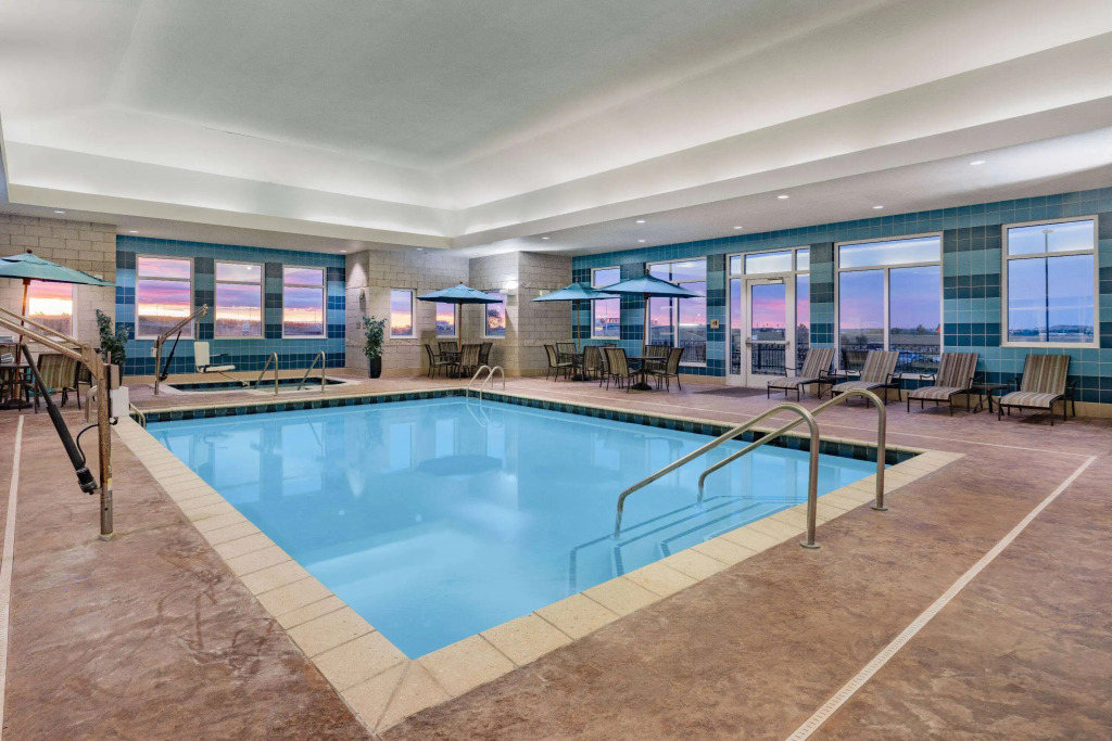 Hawthorn Extended Stay by Wyndham Dickinson