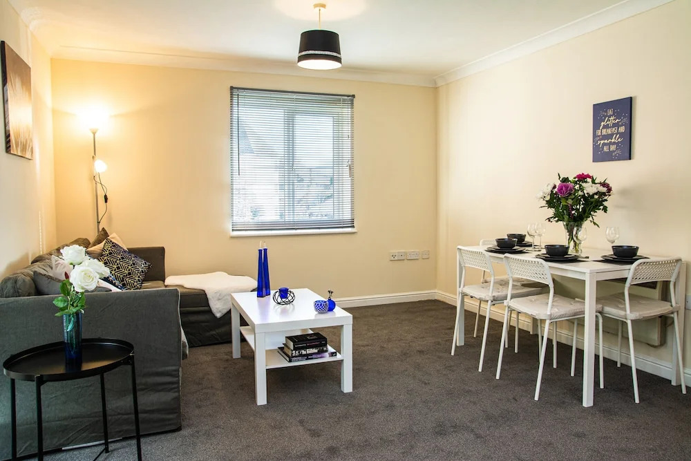 Searle Apartment