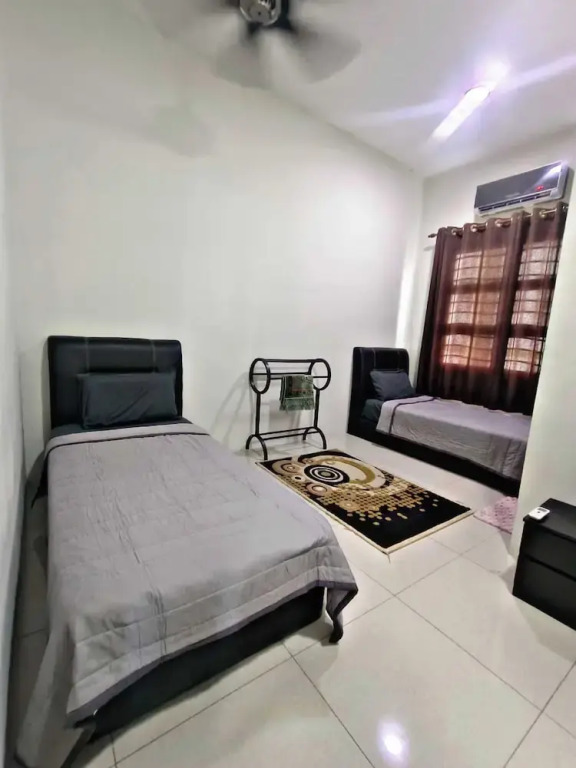 Klia Airport Homestay 9