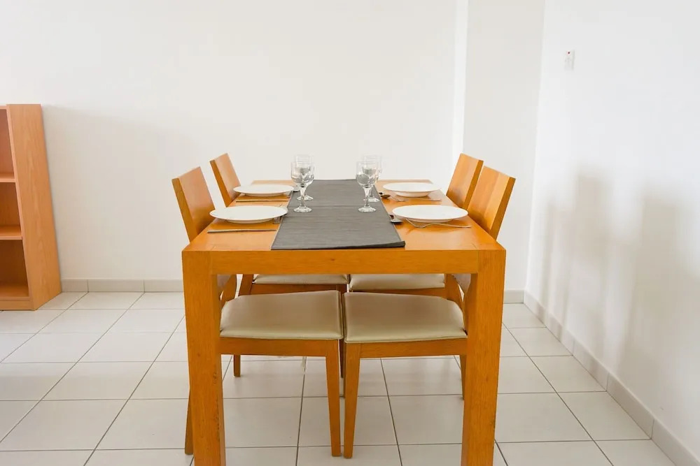 Iris Village, Apt 201, Block 12