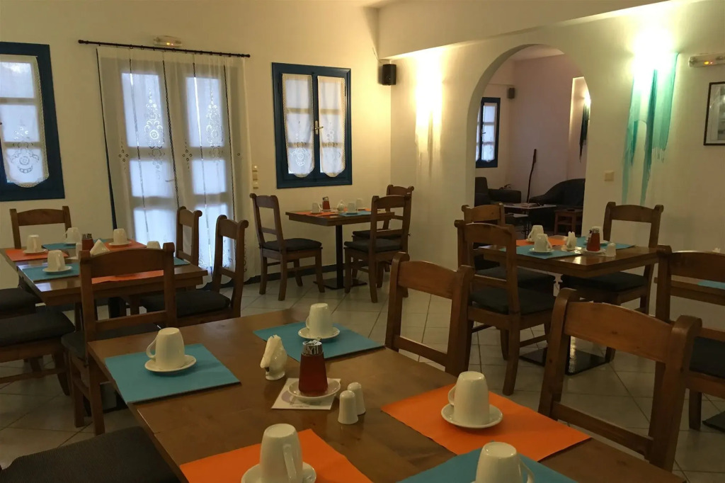 Irigeneia Hotel