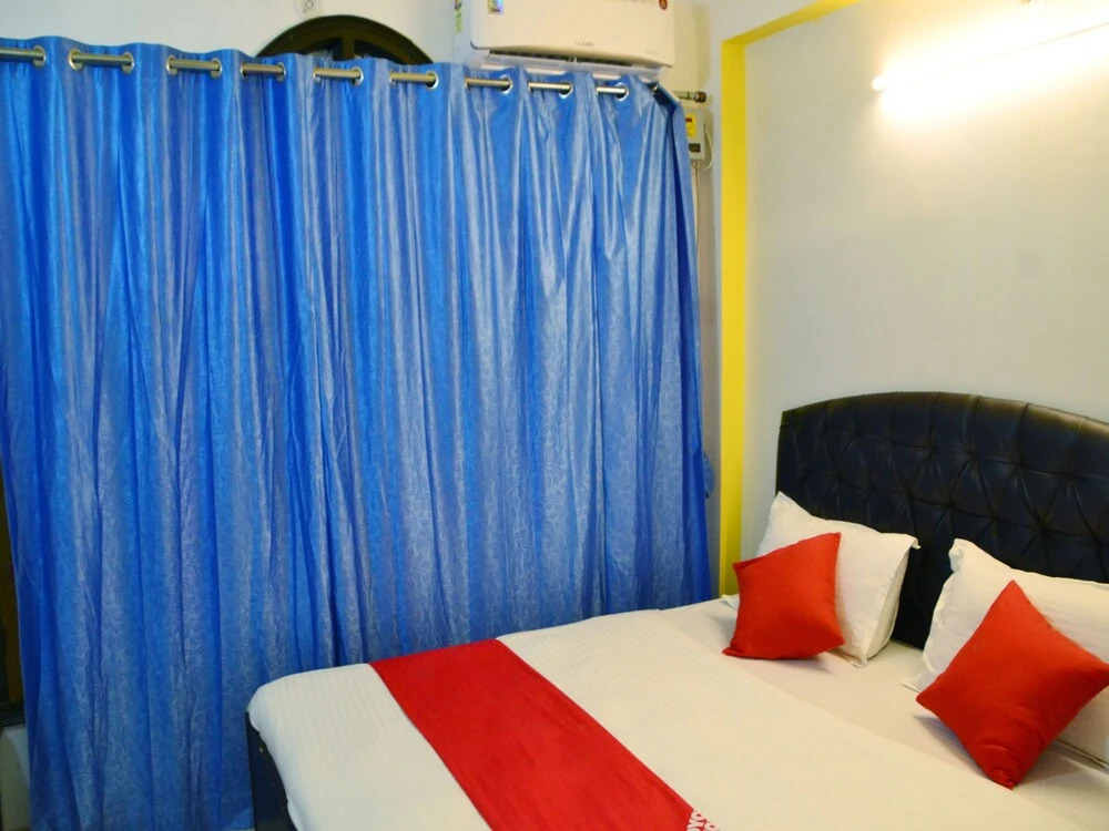 OYO 13086 Temple City Guest House