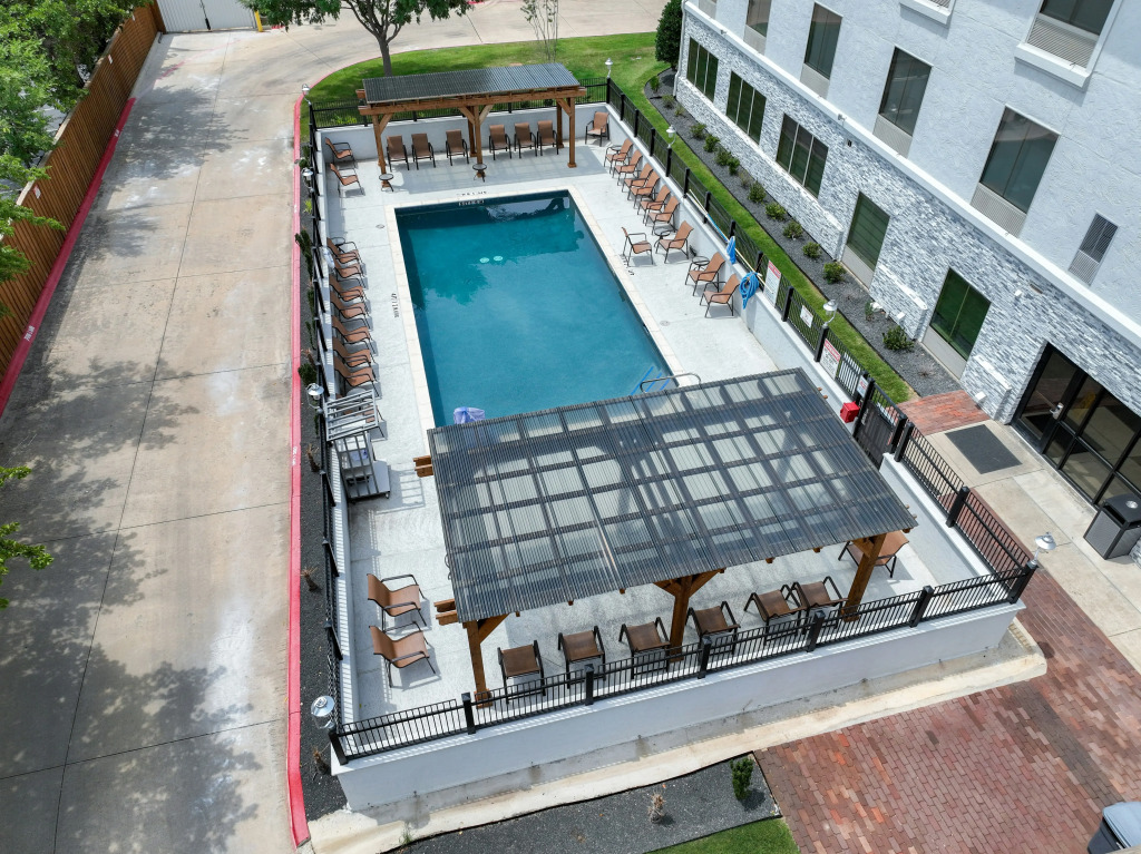 Hampton Inn & Suites Denton