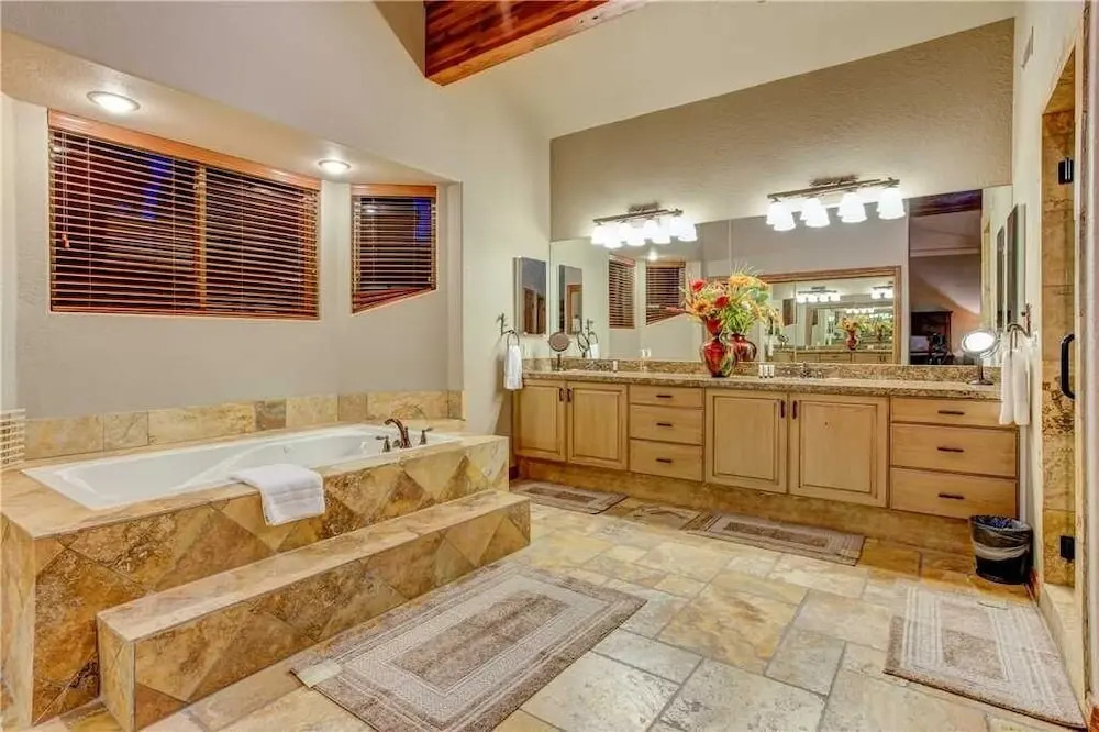 7700 Sterling Drive 5 Bedroom Home