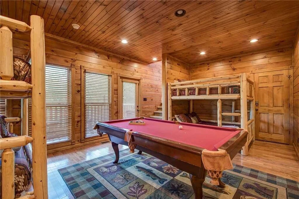 The Great Outdoors - Two Bedroom Cabin