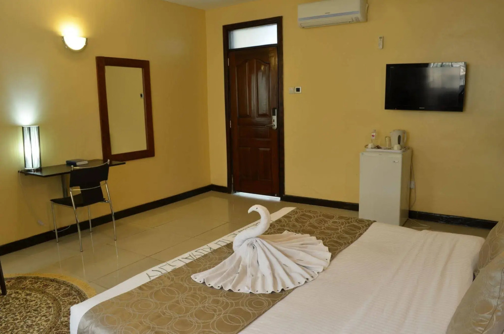 Royal City Hotel