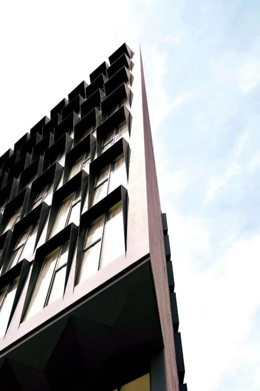 Met Hotel