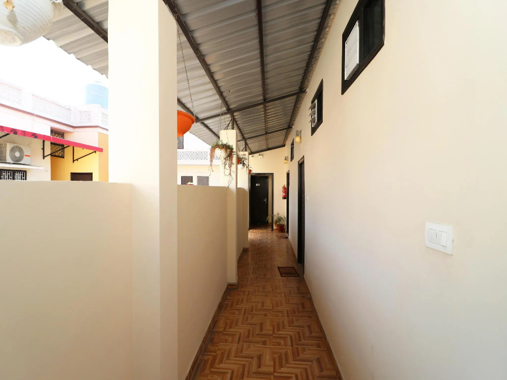 FabHotel KK Residency