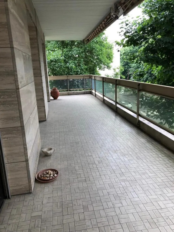 Apartment With 2 Bedrooms in Saint-germain-en-laye, With Wonderful City View, Furnished Terrace and Wifi