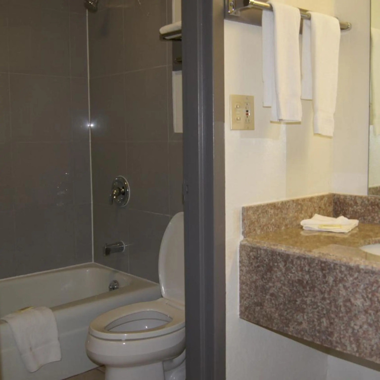 Executive Inn