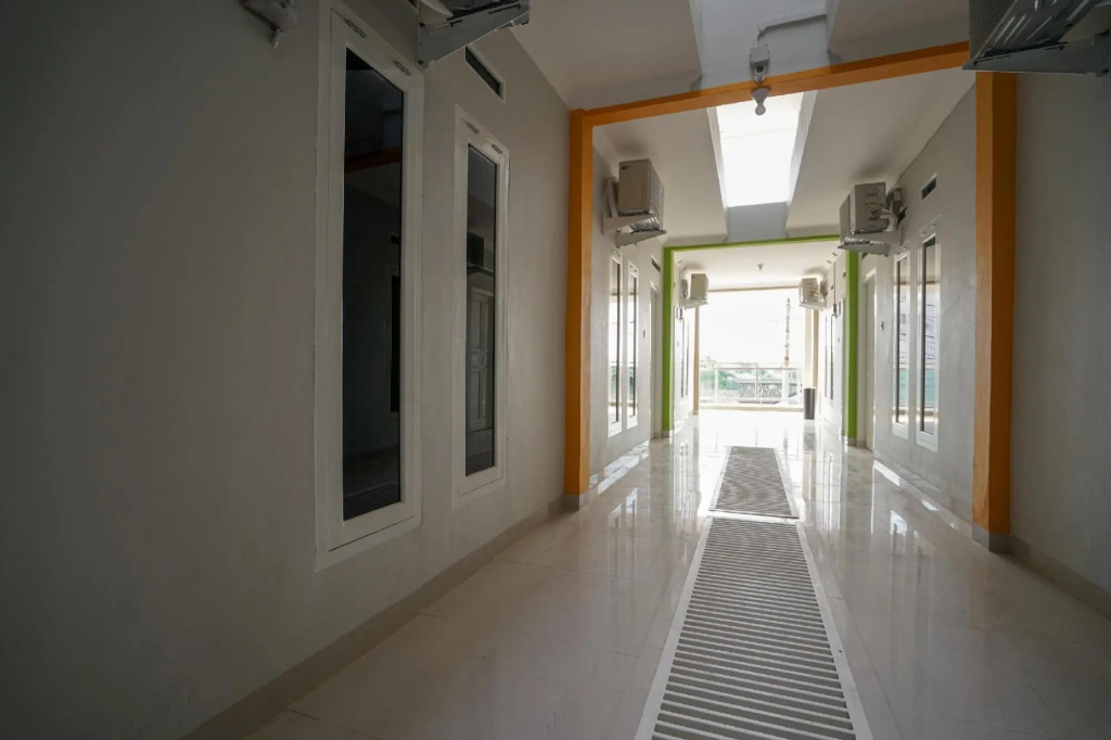 OYO 948 Vivi Residence Syariah Ii