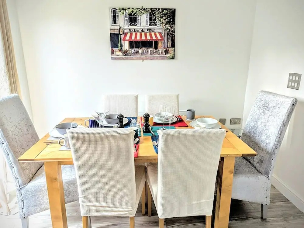Places to Stay in Darlington With Free Parking