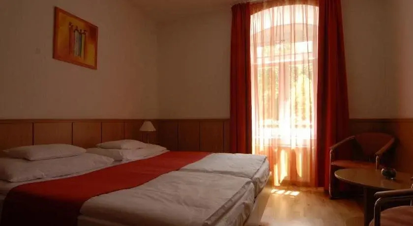 Park Hotel