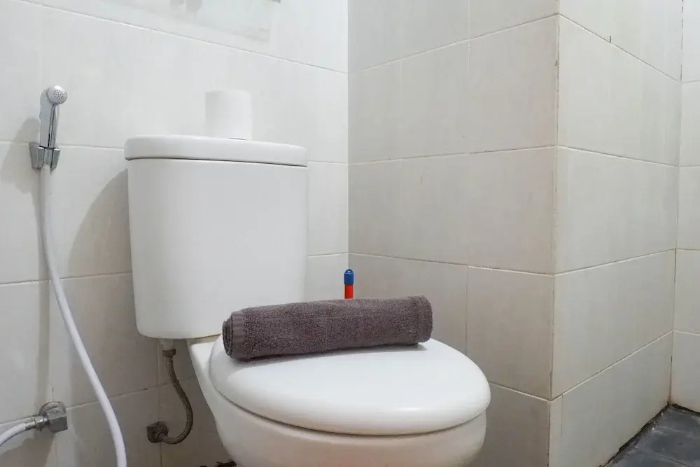 Best Price 2Br Strategic At Puri Mas Apartment