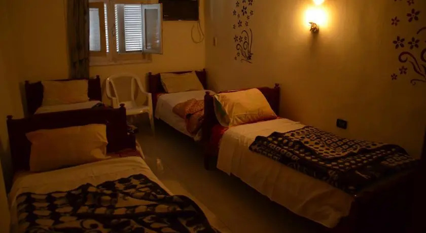New Everest Hotel