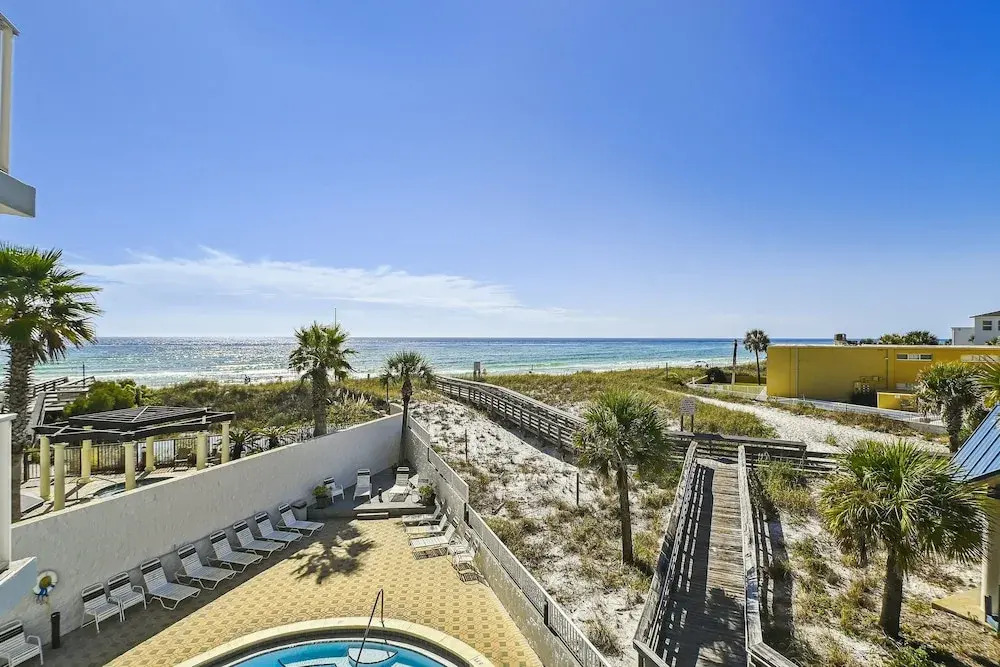 Seacrest 301B is a 2 BR Gulf front on Okaloosa Island by RedAwning