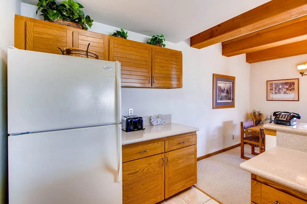 Large 2 Br With Open Floorplan 2 Bedroom Condo - No Cleaning Fee! by RedAwning