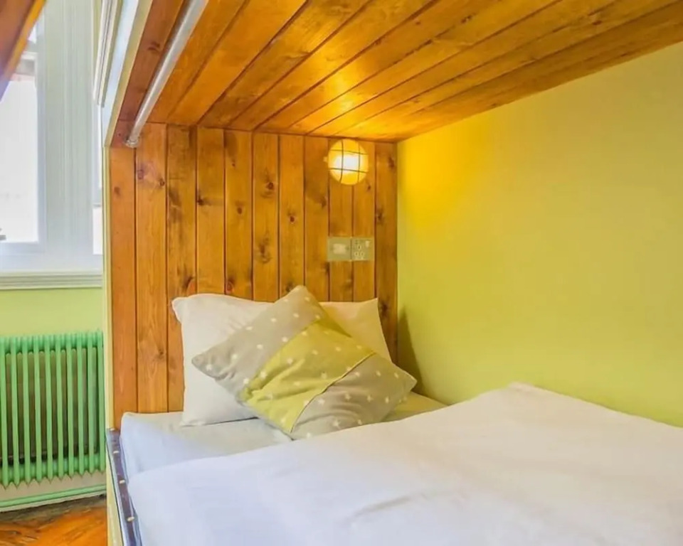 Mrs Potts Hostel