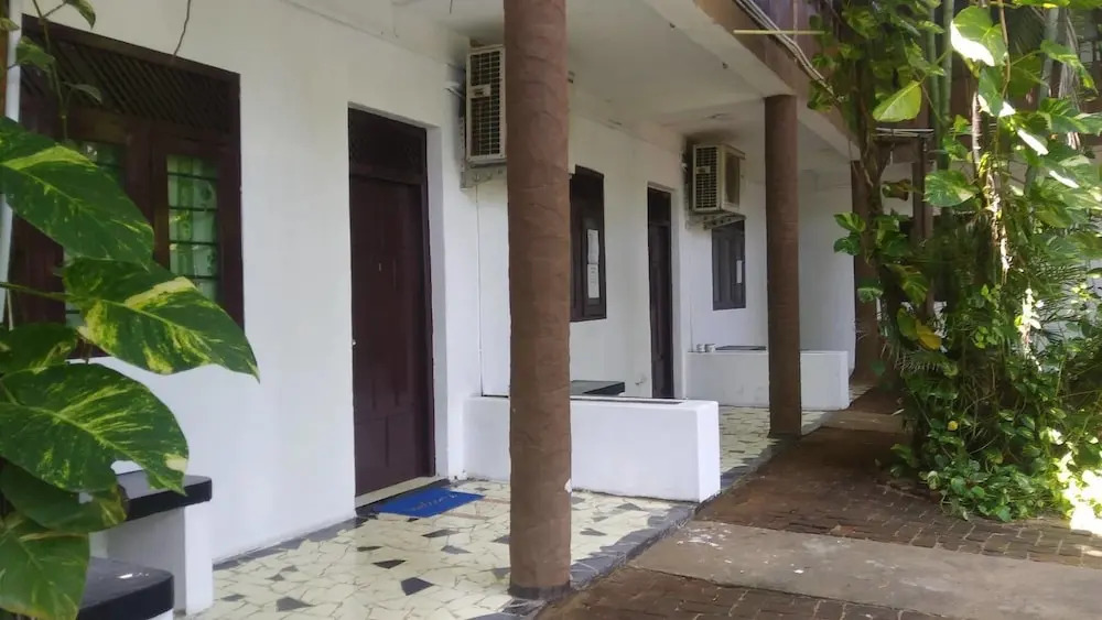 D&J Stamford Hotel - Hostel