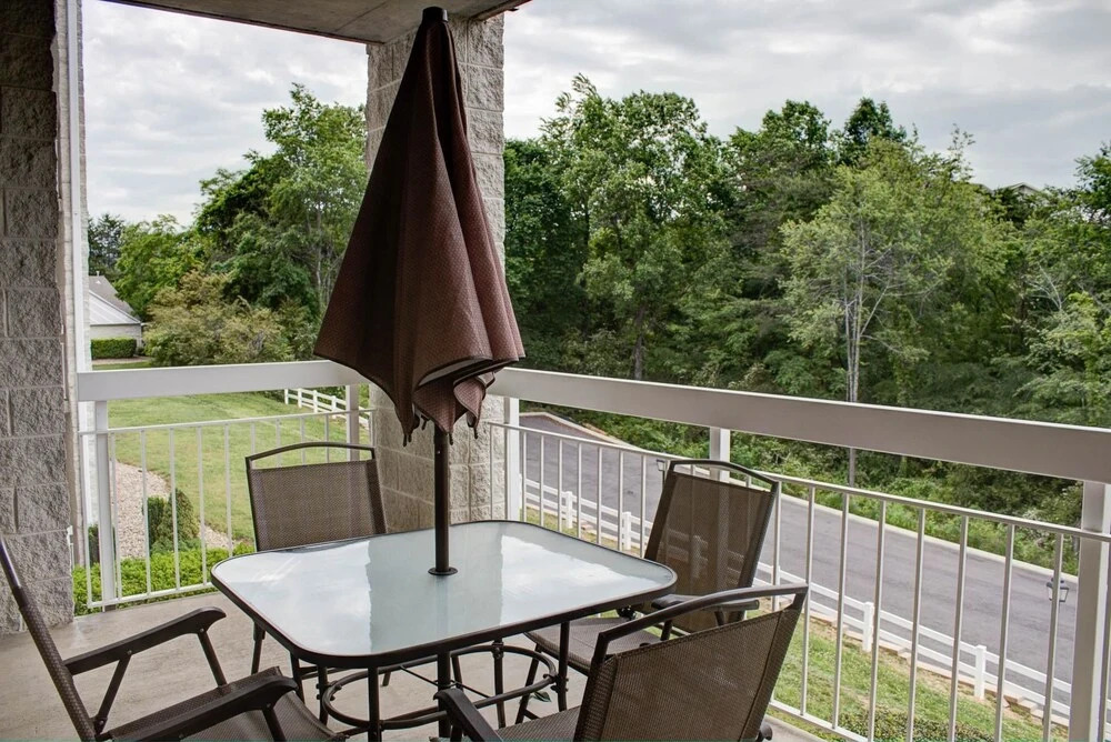 Whispering Pines 422