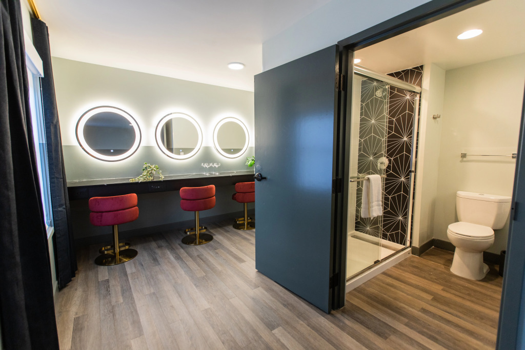 voco The Darwin Atlanta Midtown by IHG