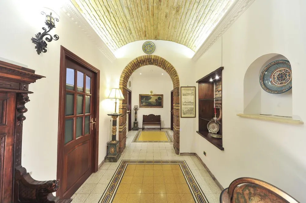 Central Domus Roma