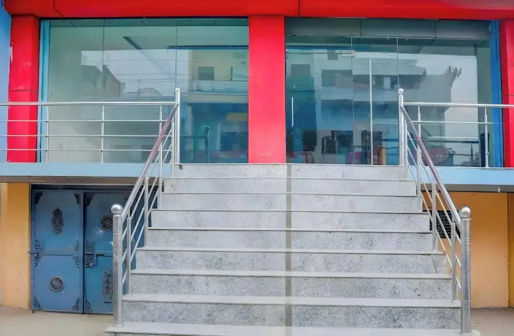 Vista Inn Hotel Varanasi