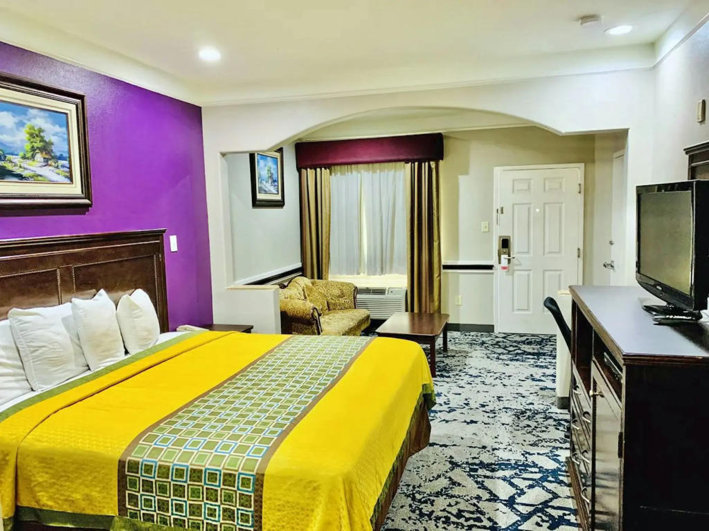 Scottish Inn and Suites Alvin