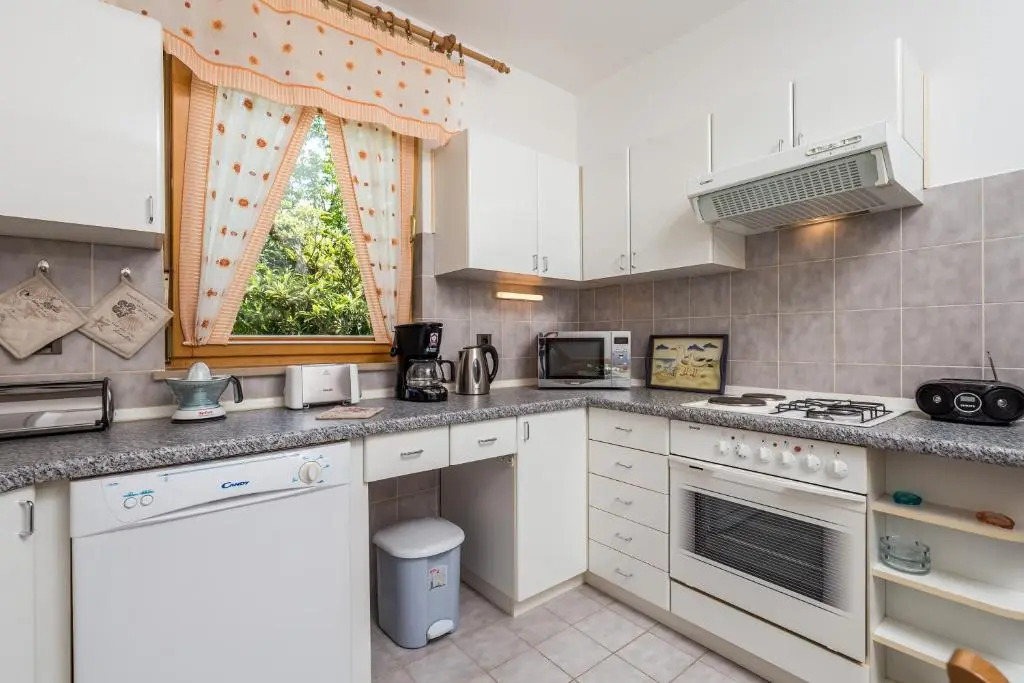 Apartmani Hrvatin