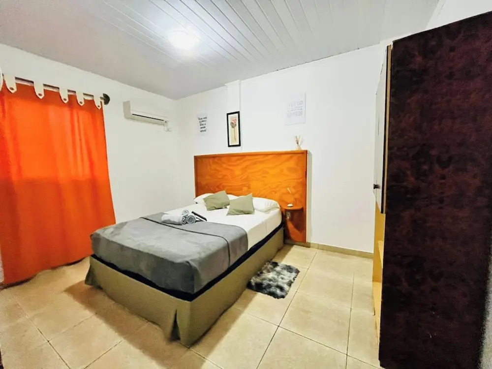 Hiraya Apart Hotel