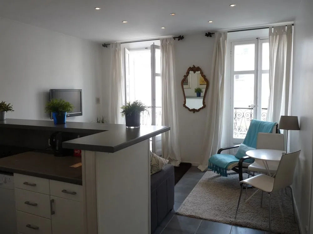 Home Rental Cannes Rue d'Alger